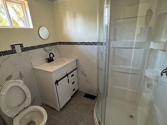 5th image of 2011 W Whitner St