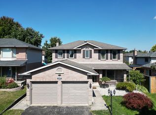 68 Buchan Rd, London, ON N5V 1L2