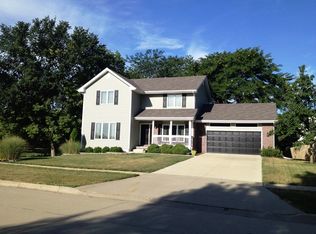 1205 S 34th St, West Des Moines, IA 50265