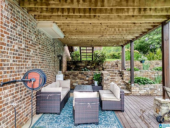5th image of 7448 Turnberry Dr