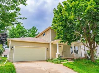 1406 Dewberry Dr, Madison, WI 53719
