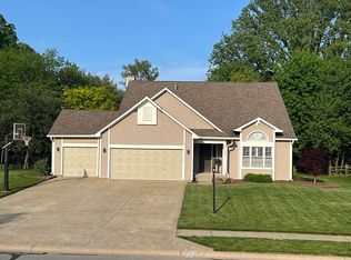 13680 Conner Knoll Pkwy, Fishers, IN