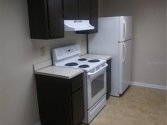 5th image of 2025 Sylvester Ct #N101