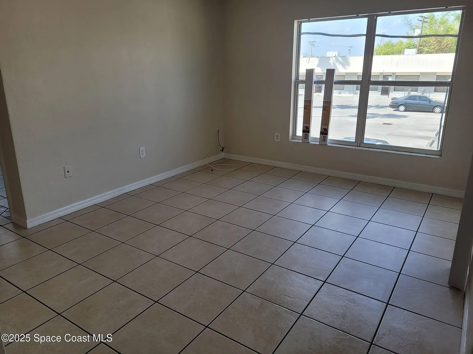 2 bed, 1.0 bath, 650 sqft, $1,295 — Photo 3