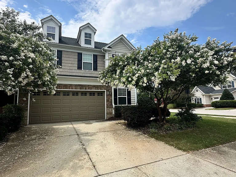 821 Nanny Reams Ln — Photo 1
