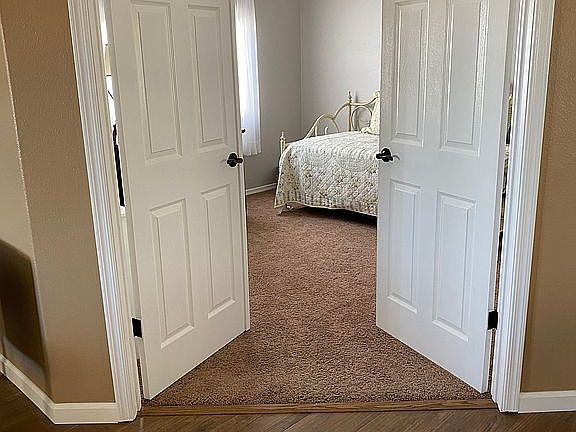 2nd image of 2426 Highland Trl