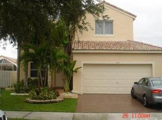 1063 Briar Ridge Rd, Weston, FL 33327