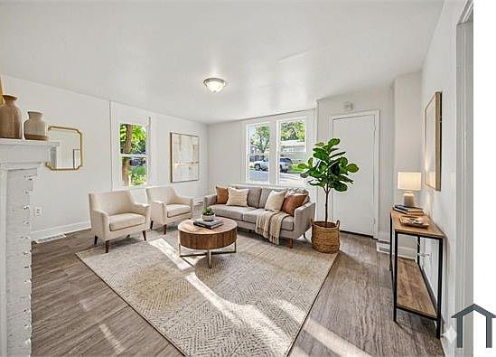 5th image of 2709 30th St W
