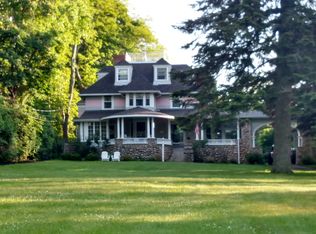 127 Main St, Sandwich, MA 02563