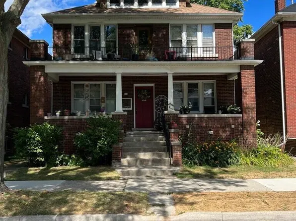 914 Beaconsfield Ave APT 2, Grosse Pointe, MI 48230