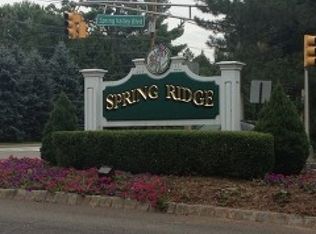 252 Potomac Dr, Basking Ridge, NJ 07920