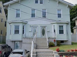 132 Teaneck Rd, Ridgefield Park, NJ 07660