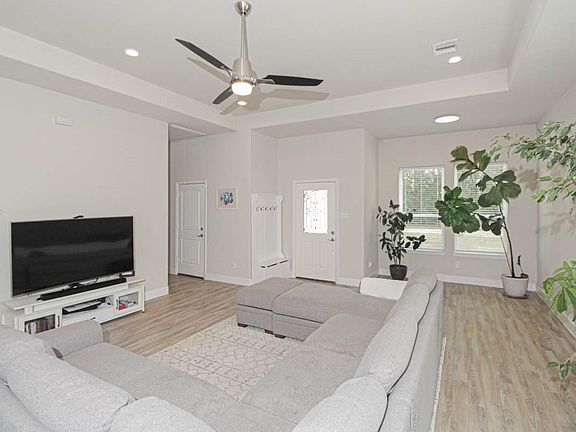 5th image of 166 S Village Cove Loop