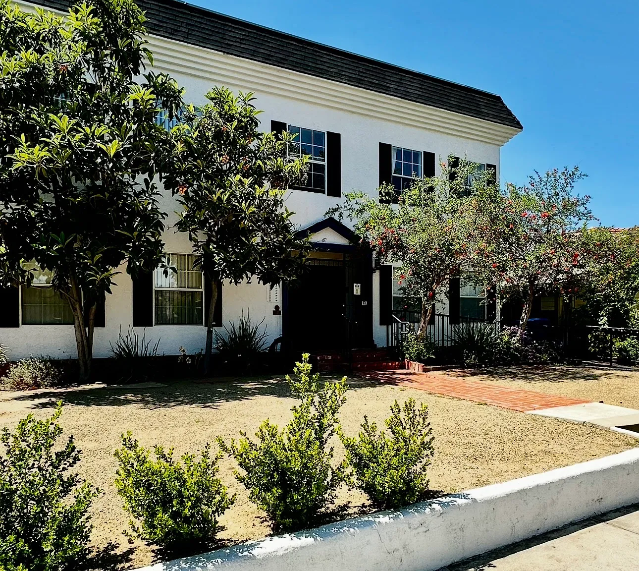 1 bed, 700 sqft, $2,250 — Photo 2
