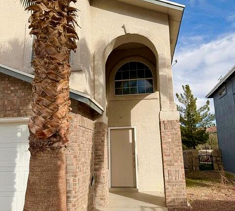 3rd image of 3624 Tierra Meca Dr