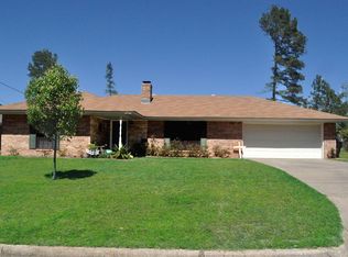 914 Scarlet Oak St, Nacogdoches, TX 75964