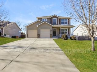 712 Hollis Ave, Belton, MO 64012