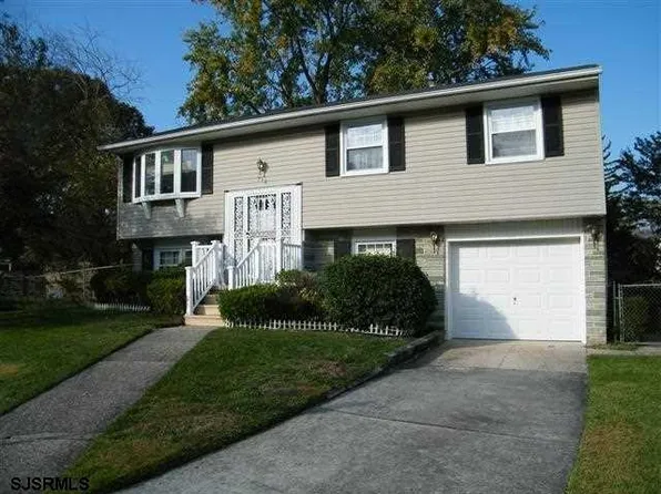 718 Johnson Dr, Pleasantville, NJ 08232