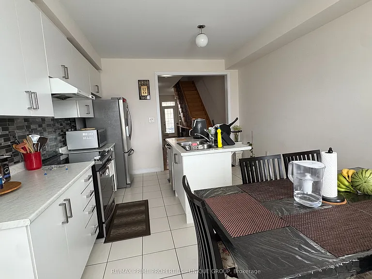 9503 Kennedy Rd — Photo 11