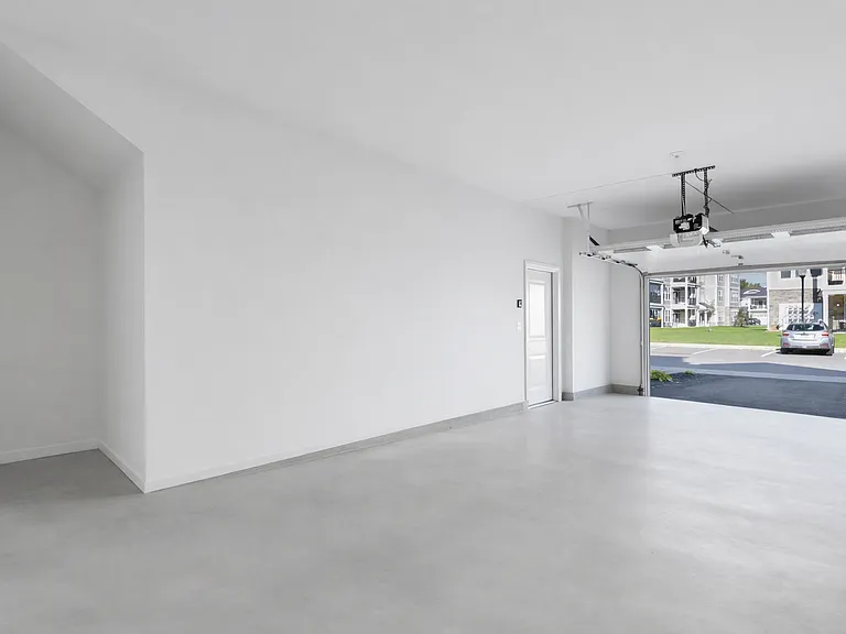 Essex Chase Apartments — Photo 62