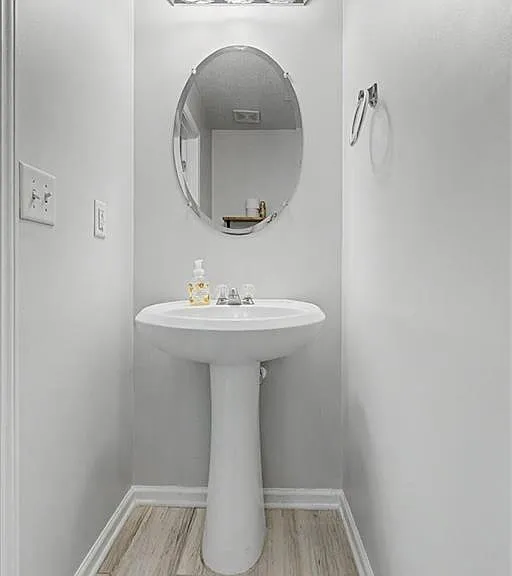 1025 Balsam Wood Trl — Photo 26