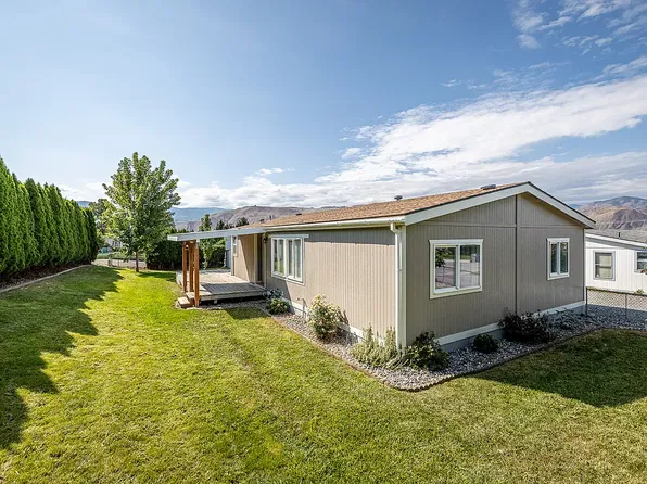 1724 S Kent Plz, East Wenatchee, WA 98802