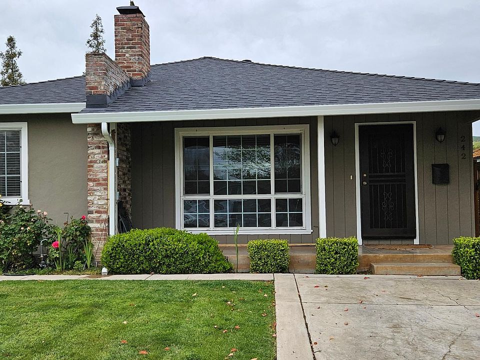 1st image of 242 Laumer Ave #1