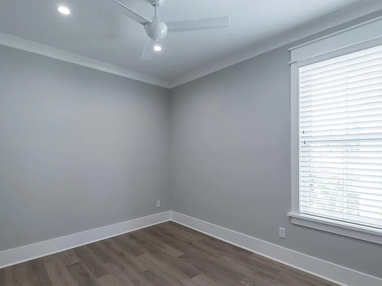 8 Sanctuary Ct — Photo 9