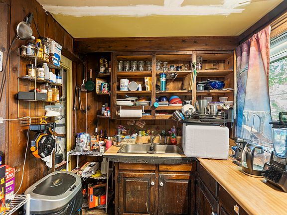 11th image of this home