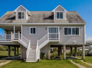 5 Raymond St, Fairhaven, MA 02719