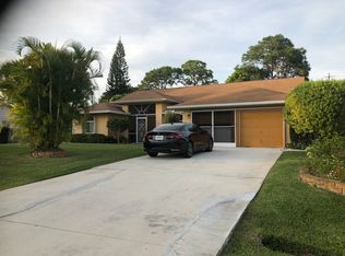 1943 SW Yellowtail Ave, Port Saint Lucie, FL 34953