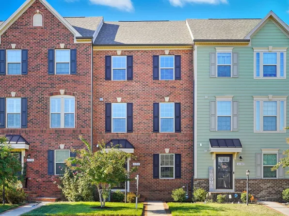 2190 Hemlock Bay Rd, Dumfries, VA 22026