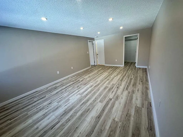 44B117 Avonwood Rd #117 — Photo 29