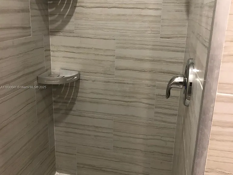 2080 S Ocean Dr #1408 — Photo 24