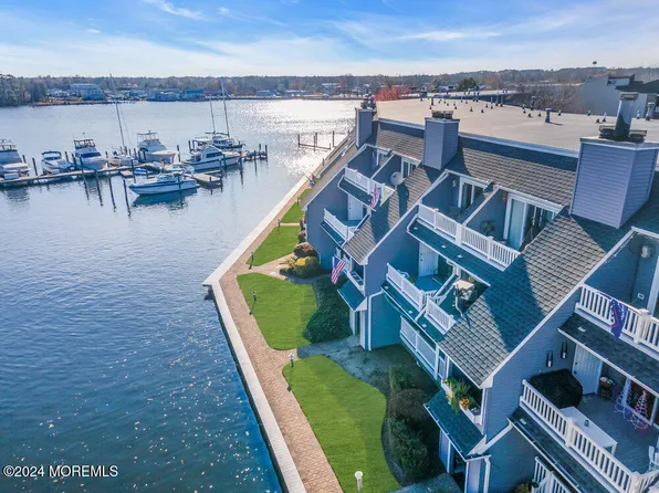 85 E Water Street #206, Toms River, NJ 08753