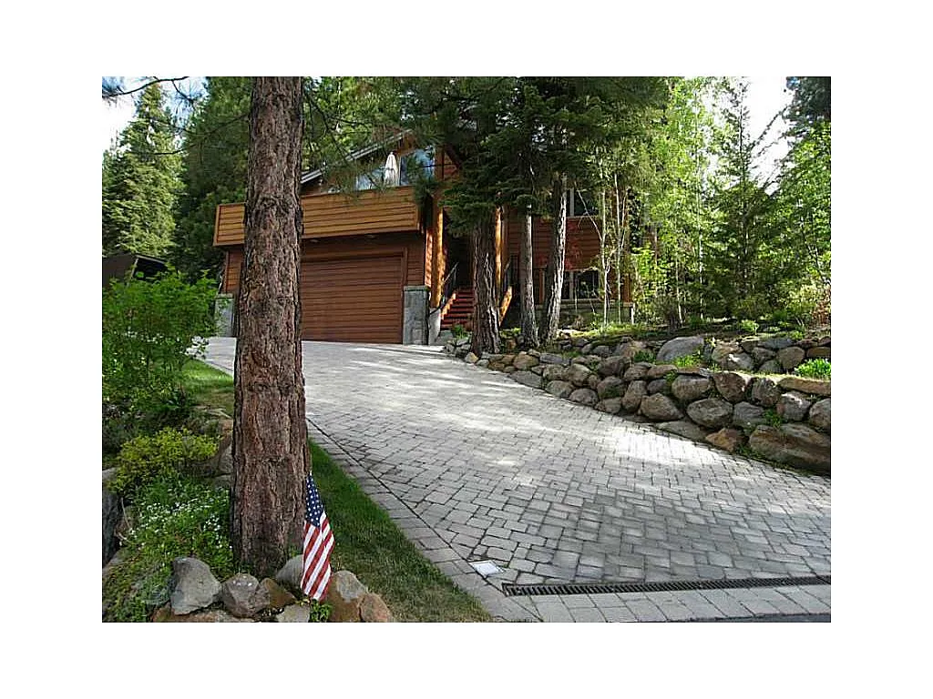 582 Rockrose Ct photo 1