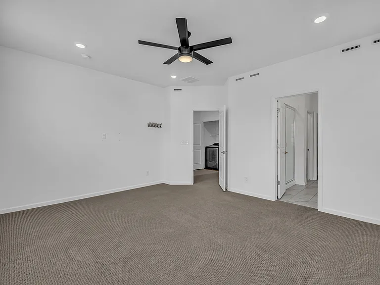 18152 Caffey Dr — Photo 12