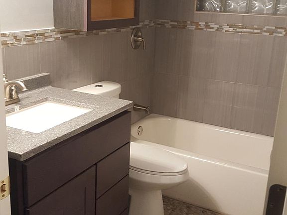 5th image of 1970 State St APT 1