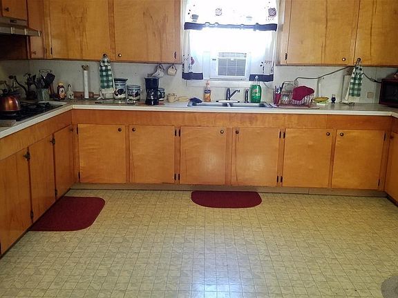 5th image of 111 W 197th St #1