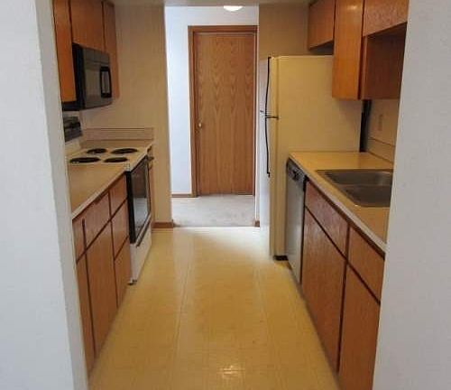 5th image of 13615 86th Ave NW #13615