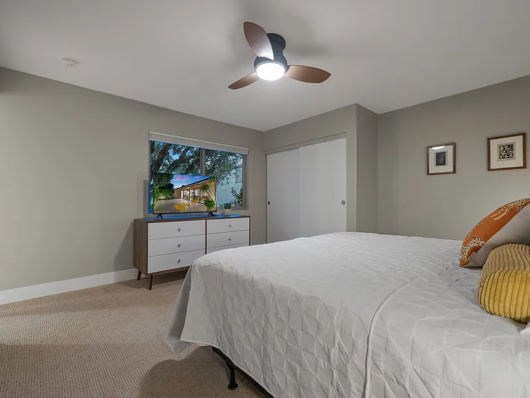 70100 Mirage Cove Dr #10 — Photo 9