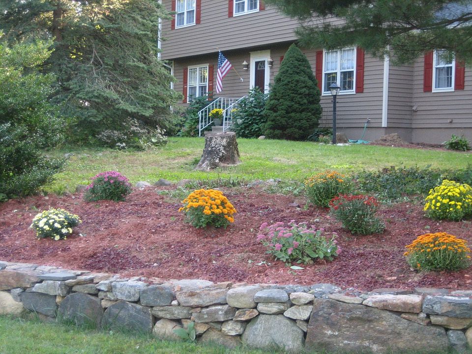 2nd image of 22 Heritage Dr