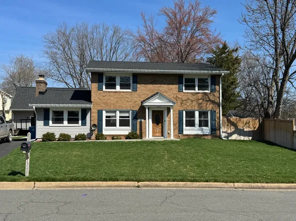 1311 E Jefferson Rd, Sterling, VA 20164