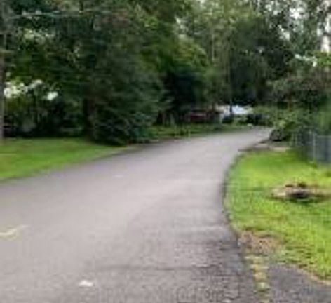 5th image of 1235 Skyline Dr