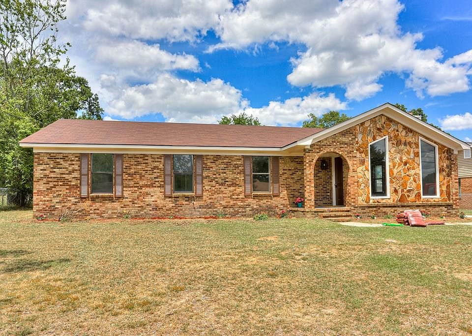 1st image of 2277 Basswood Dr