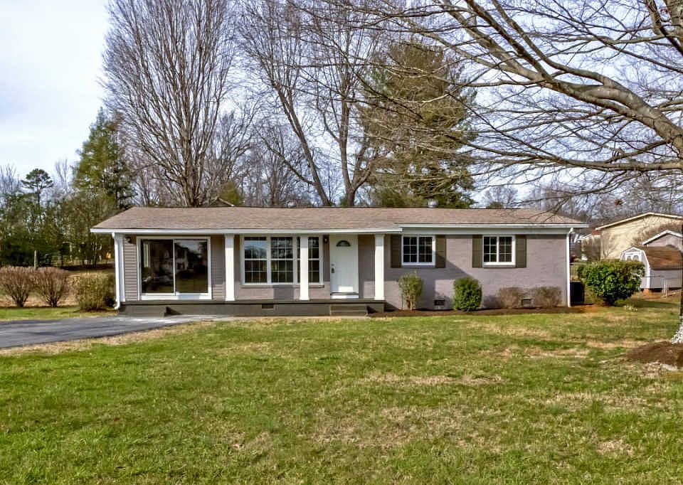 1st image of 2337 Laramie Dr