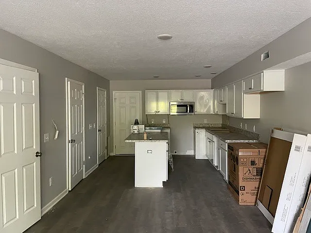 13580 Main Street - 2 — Photo 3