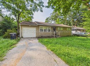 7702 E 112th Ter, Kansas City, MO 64134