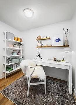 4th image of 825 Nicola St #841340