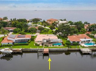 1991 Carolina Ave NE, Saint Petersburg, FL 33703